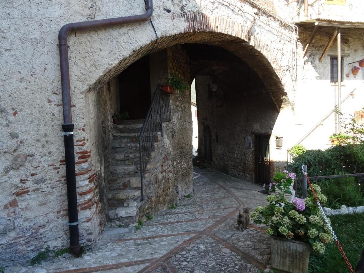 La Bottega Del Fabbro Affitto Breve Villa Contigliano Exterior foto
