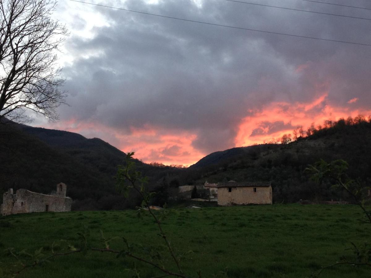 La Bottega Del Fabbro Affitto Breve Villa Contigliano Exterior foto