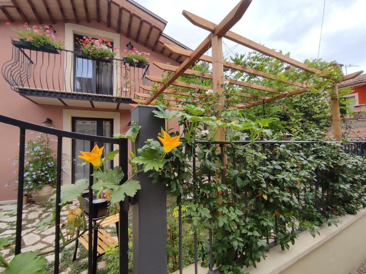 La Bottega Del Fabbro Affitto Breve Villa Contigliano Exterior foto